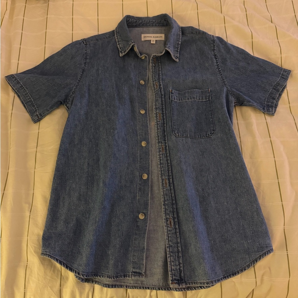 Aritzia denim forum short sleeve tee